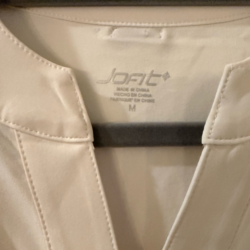 Jofit White Collarless V-Neck Active Snap Tunic - Picture 2 of 10